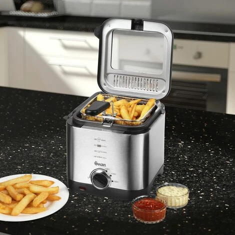 Swan 1.5 Litre Stainless Steel Fryer - Image 3