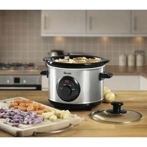 Swan 1.5 Litre Stainless Steel Slow Cooker - Image 3
